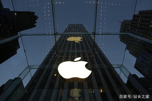 蘋果妙控鍵盤新專利曝光：全新鉸鏈設(shè)計(jì)為 iPad 提供更穩(wěn)定、角度范圍更大的支撐